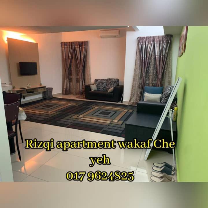Risqi Apartment 2 Bedroom Wakaf Che Yeh Кота Бару Екстериор снимка