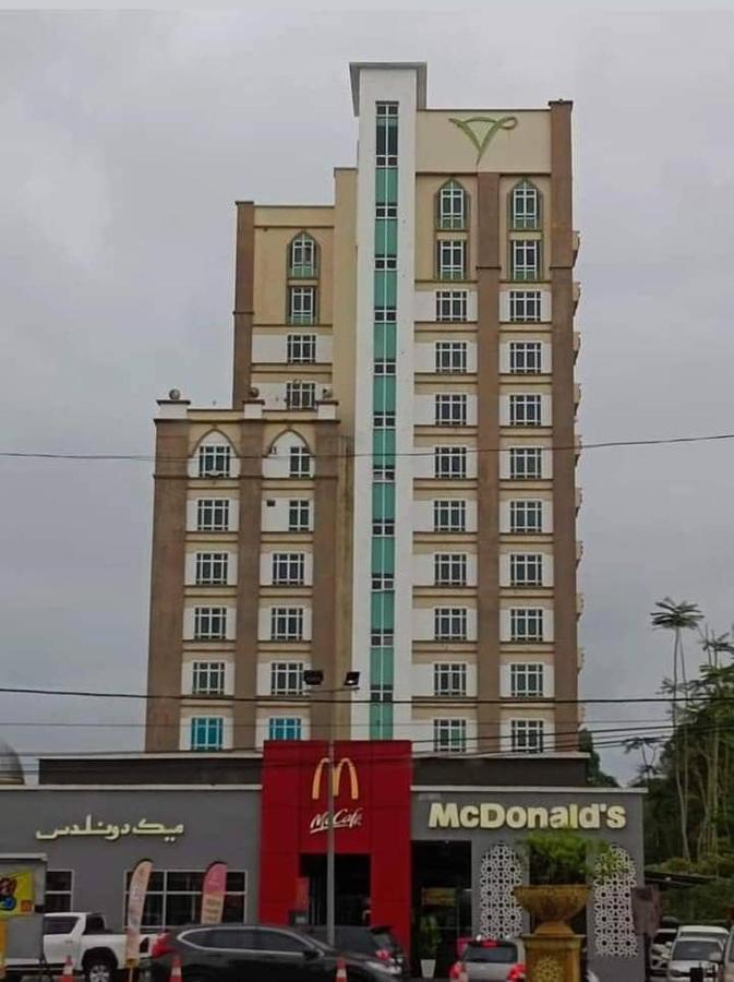 Risqi Apartment 2 Bedroom Wakaf Che Yeh Кота Бару Екстериор снимка